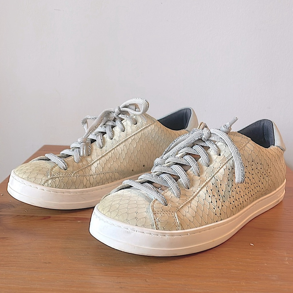 P448, euro 37 women’s 6.5-7, snakeskin textured fashion lifestyle sneaker